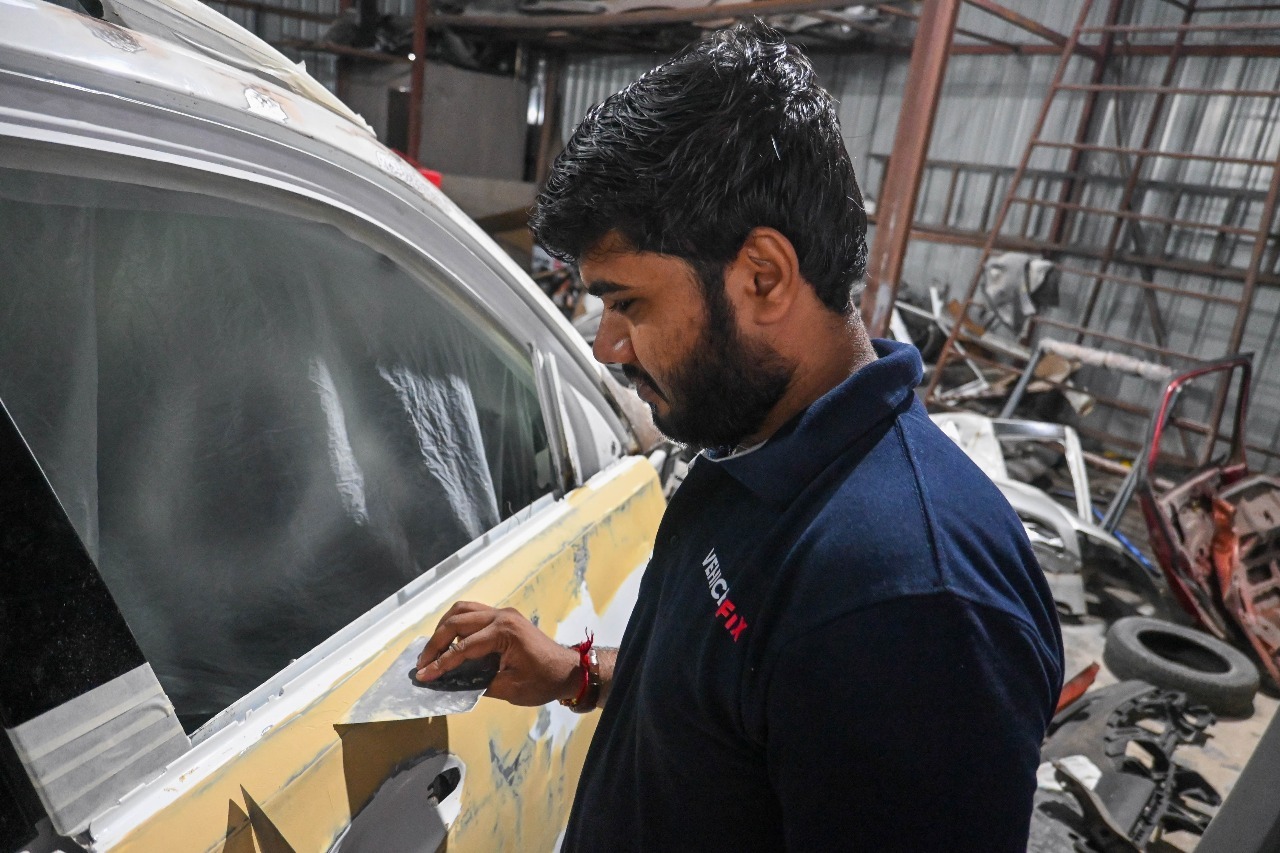 Professional car painting work in Dundigal – VehicleFix